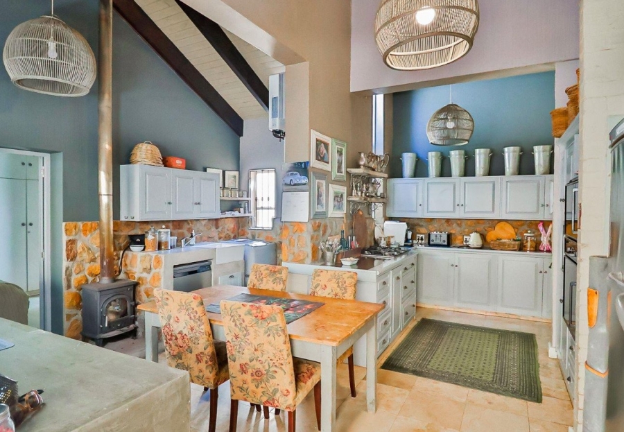 5 Bedroom Property for Sale in Caledon Western Cape